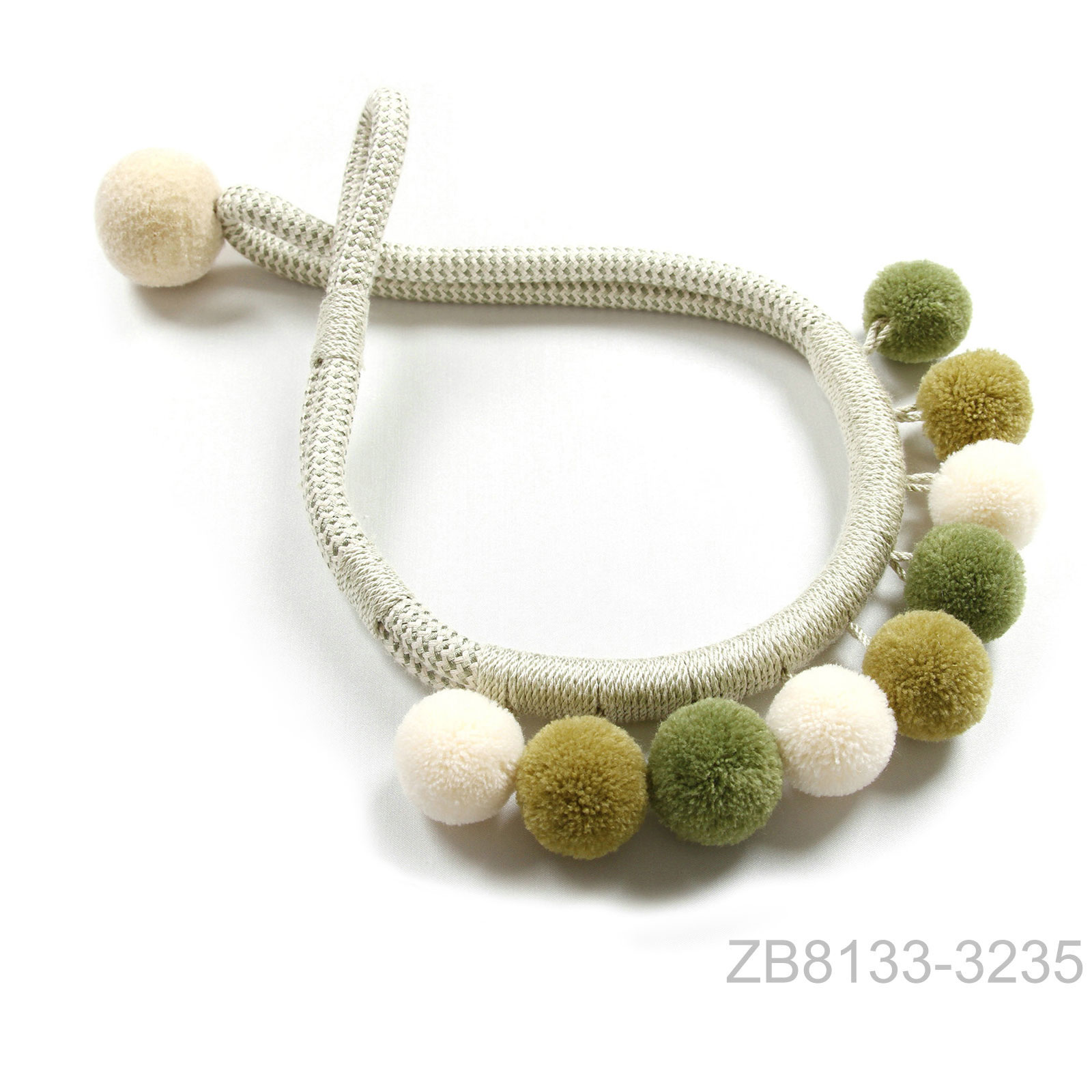 Велика китиця ZB8133 — Колір 1