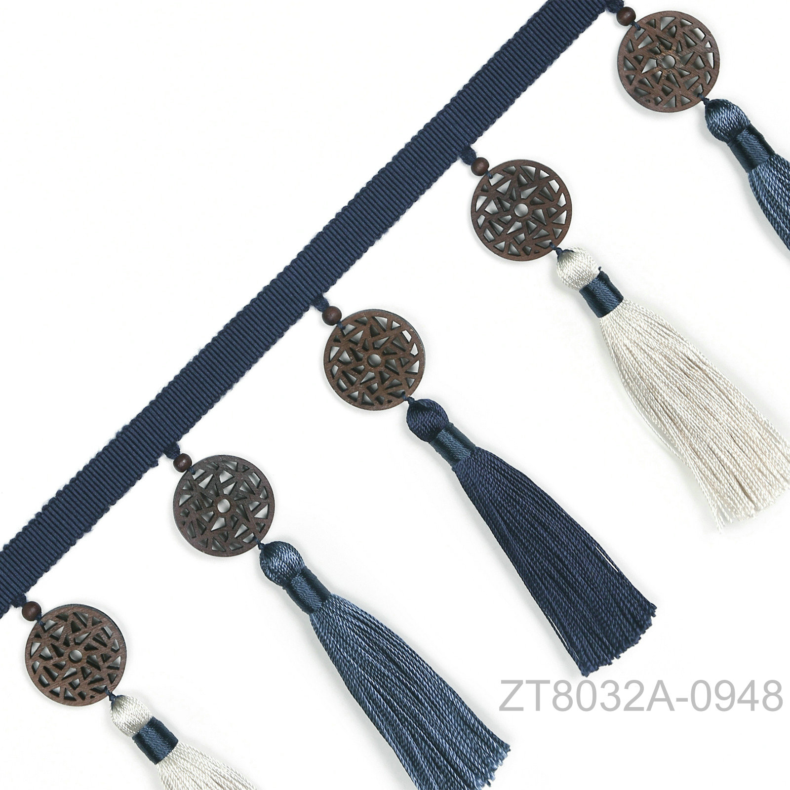 Tassel trim ZT8032A — Colour 1