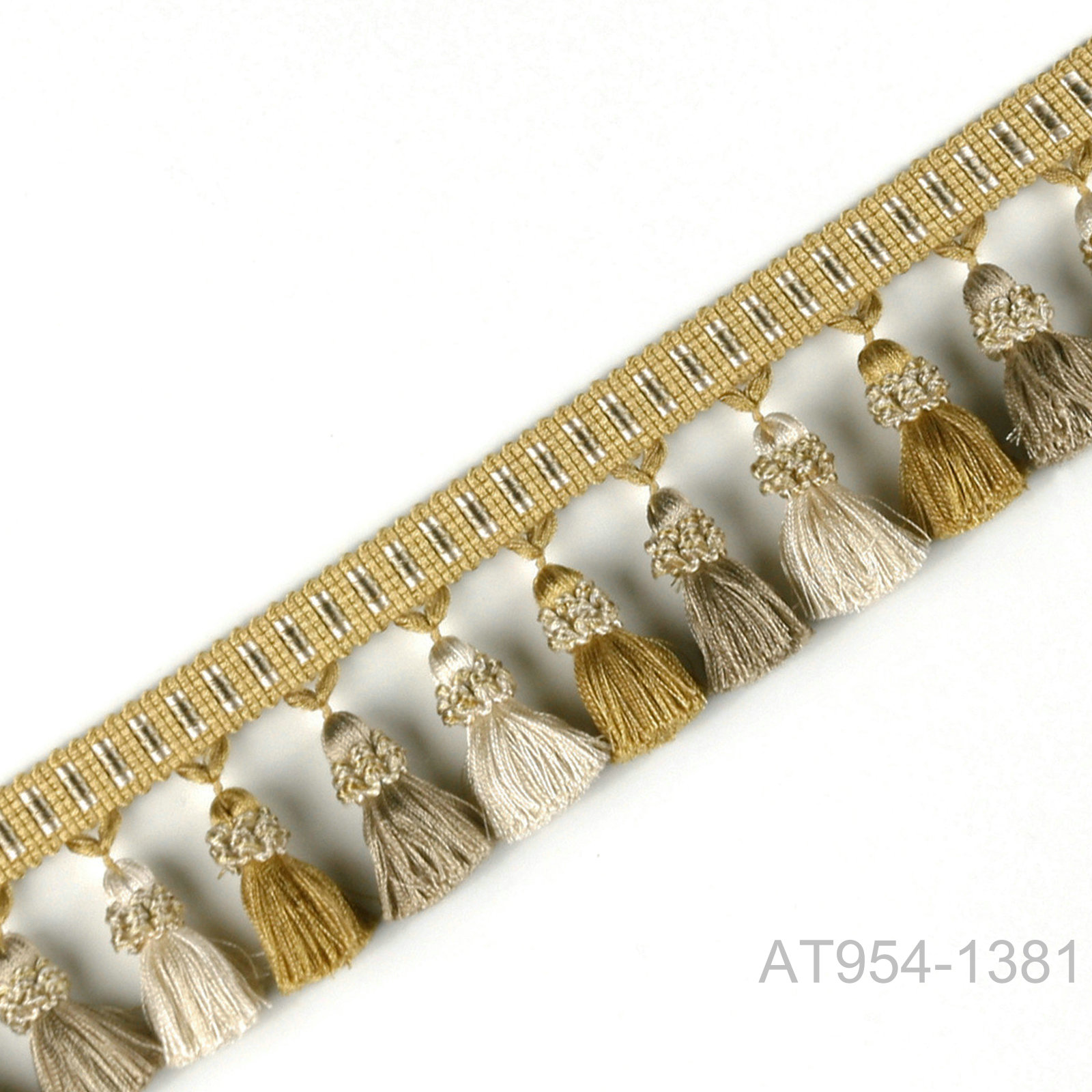 Quastenborte AT954 — Farbe 1
